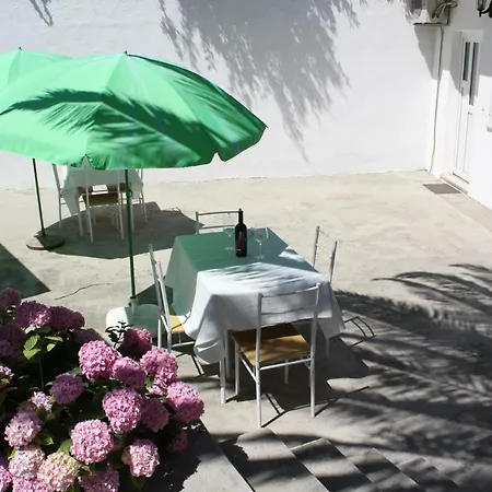 בית הארחה Adria