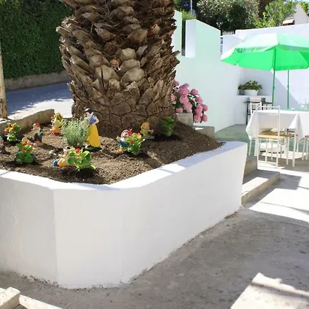 בית הארחה Adria 3*