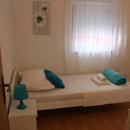 Adria בית הארחה סטוברץ